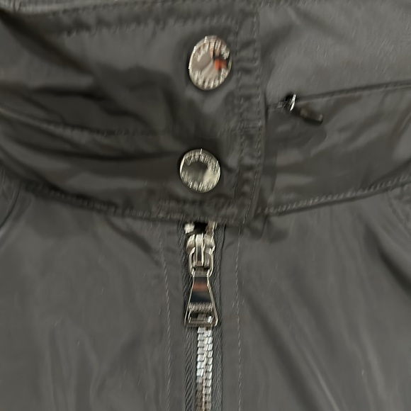 Express raincoat ☔️ - Picture 2 of 9